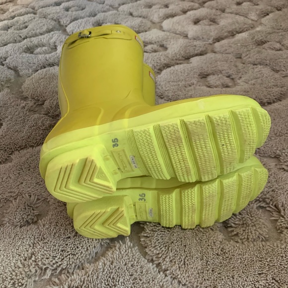 Hunter Rain Boots (Big Girls/Womens) - Picture 6 of 8